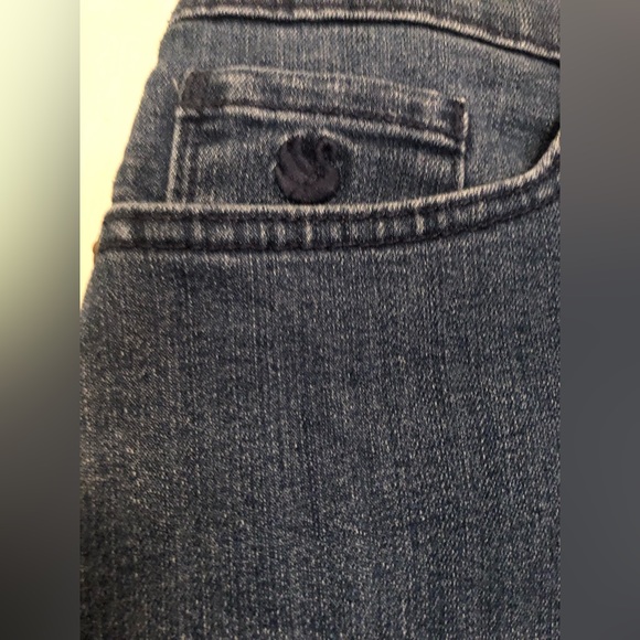 Gloria Vanderbilt Amanda Jeans Size 18 Short EUC - Picture 5 of 10